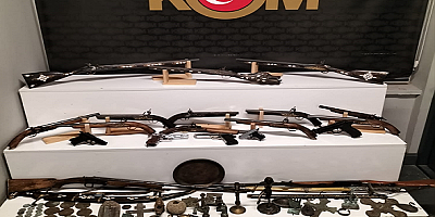 Kayseri'de tarihi eser operasyonunda 60 obje ele geçirildi