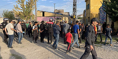 Kayseri'de taşlı ve silahlı komşu kavgasında 5 kişi yaralandı