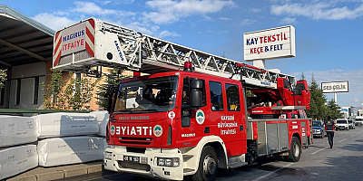 Kayseri'de tekstil fabrikasında yangın çıktı