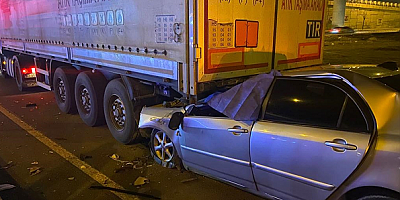 Kayseri'de tırla çarpışan otomobilin sürücüsü hayatını kaybetti