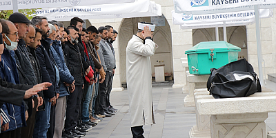 Kayseri'de trafik kazasında ölen gencin cenazesi toprağa verildi