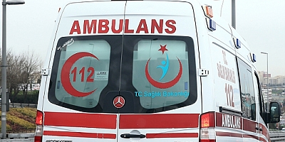 Kayseri'de trenle çarpışan otomobilin sürücüsü yaralandı