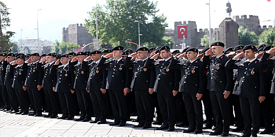 Kayseri'de Türk Jandarma Teşkilatı'nın kuruluşunun 184. yıl dönümü kutlandı