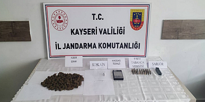 Kayseri'de uyuşturucu operasyonu : 2 şahıs yakalandı