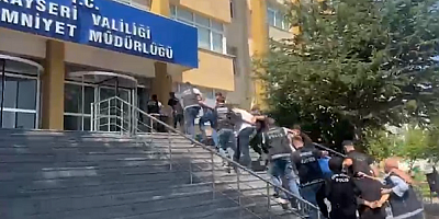 Kayseri'de uyuşturucu şebekesi çökertildi: 7 gözaltı