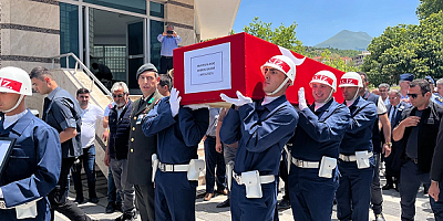 Kayseri'de vefat eden Kıbrıs gazisi son yolculuğuna uğurlandı