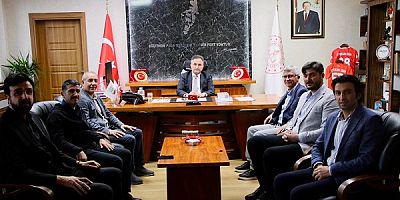 Kayseri'de Yazar Öğretmenlerden İl Millî Eğitim Müdürülüğüne Ziyaret
