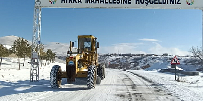 Kayseri'de yoğun tipiden dolayı kapanan 273 mahalle yolu ulaşıma açıldı