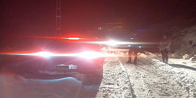 Kayseri'de yolda mahsur kalan 2 şahıs kurtarıldı