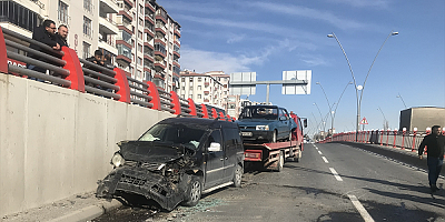 Kayseri'de zincirleme trafik kazasında 1 kişi yaralandı