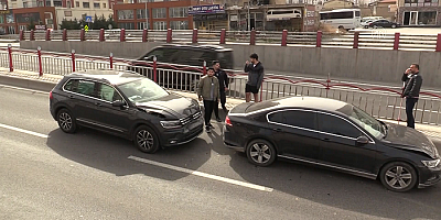 Kayseri'de zincirleme trafik kazasında bir kişi yaralandı