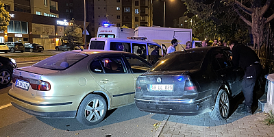 Kayseri'de zorla alıkoyduğu boşanma aşamasındaki eşini yaralayan zanlı kaza yaptı