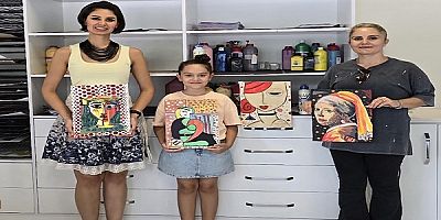 Kayseri'den Almanya'ya giden resimler sergileniyor