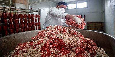 Kayseri'nin 9 baharatla harmanlanan lezzeti: Sucuk içi