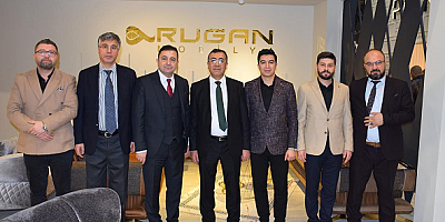 Kayseri OSB yönetimi İstanbul Mobilya Fuarı'ndaki Kayseri firmalarını ziyaret etti