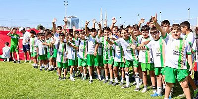 Kayseri Şeker Yaz Spor Okulu’nda Beş Haftalık Maraton Tamamlandı
