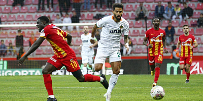 Kayserispor kendi sahasında  Alanyaspor'a 4-0 yenildi