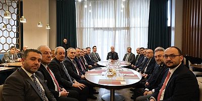 KAYÜ Rektörü Karamustafa, Anadolu Üniversiteler Birliği İstişare Toplantısı’na Katıldı