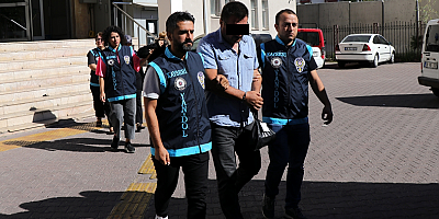 Kiraladıkları araçlar için aldıkları senetlerle dolandırıcılık yapan 8 şüpheli yakalandı