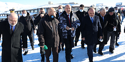 KKTC Cumhurbaşkanı Tatar, Kayseri'de ziyaretlerde bulundu