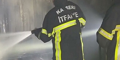 Kocasinan Belediyesine ait 7 temizlik aracı yangında küle döndü