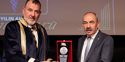 KTO'da Yılın Ahisi Nuh Hasyüncü'ye kaftanı törenle giydirildi