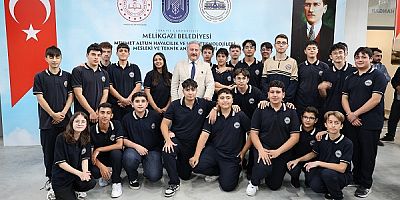 Mehmet Altun Havacılık ve Uzay Teknolojileri Mesleki ve Teknik Anadolu Lisesi Tanıtımı Yapıldı