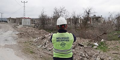 Melikgazi'de kaçak hafriyat döken kişi ve işyerleri için cezai yaptırım...