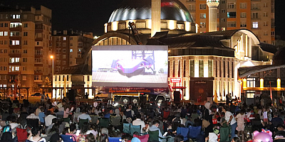  Melikgazide yaz sineması etkinliği