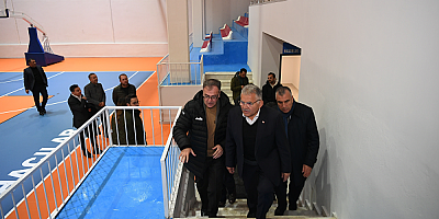 Memduh Büyükkılıç, Spor Salonunu İnceledi, Basket Oynadı