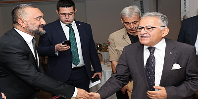 Memduh Büyükkılıç: 