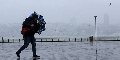 Meteorolojiden bazı bölgeler için fırtına ve sağanak uyarısı
