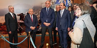 Millet Kütüphanesi'nde 