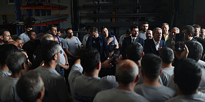 Milli Savunma Bakanı Akar'dan 