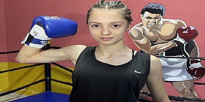 Muaythaide gençler dünya şampiyonu Ayşe Sena büyüklerde de zirveyi hedefliyor