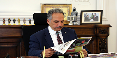 Mustafa Yalçın'dan çalışan gazeteciler günü mesajı