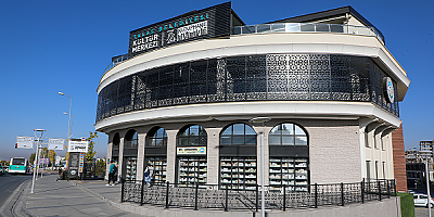 Mustafa Yalçın :Kütüphaneler medeniyet inşasının basamaklarıdır