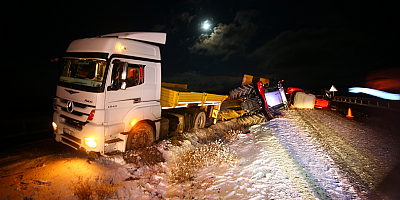 Nevşehir'de buzlanma trafik kazalarına neden oldu
