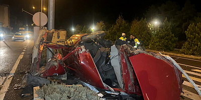 Nevşehir'de devrilen otomobildeki 2 kişi yaralandı