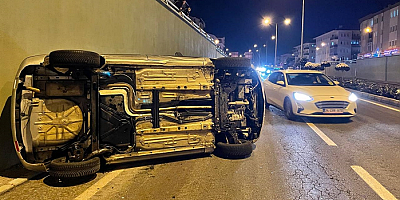 Nevşehir'de köprü girişinde 3 araç çarpıştı