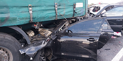 Nevşehir'de zincirleme trafik kazasında 2 kişi öldü, 8 kişi yaralandı