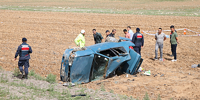 Niğde'de otomobilin devrilmesi sonucu 1 kişi öldü, 3 kişi yaralandı