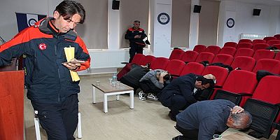 NNYÜ’DE DEPREM VE YANGIN TAHLİYE TATBİKATI 