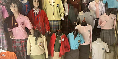 Okullarda serbest kıyafet kaldırıldı
