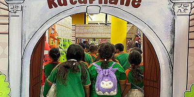 Okur Yolu Şenliği çocukları kitapların içine taşıyor
