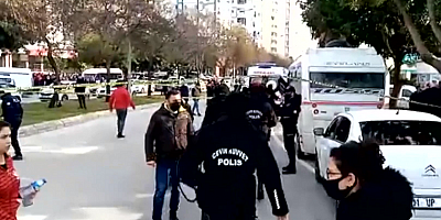 Otomobilinde silahlı saldırıya uğrayan baba öldü, kızı yaralandı