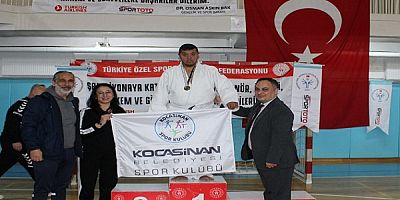 Kayserili Özel sporcu Samet Balcı judoda Türkiye şampiyonu oldu 