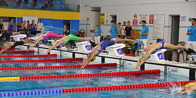 Paletli Yüzme Kulüplerarası Türkiye Şampiyonası, Kayseri'de devam ediyor