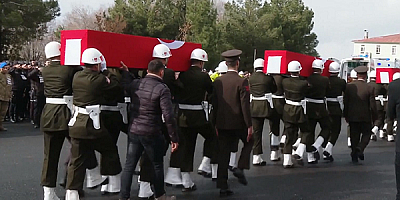 Pençe-Kilit Harekatı bölgesinde şehit olan 6 asker için Şırnak'ta tören yapıldı