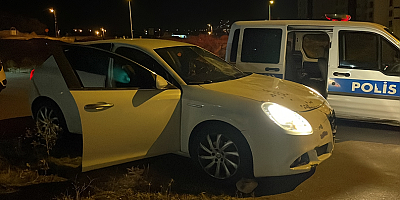 Polisten kaçan ehliyetsiz sürücü kovalamacayla yakalandı